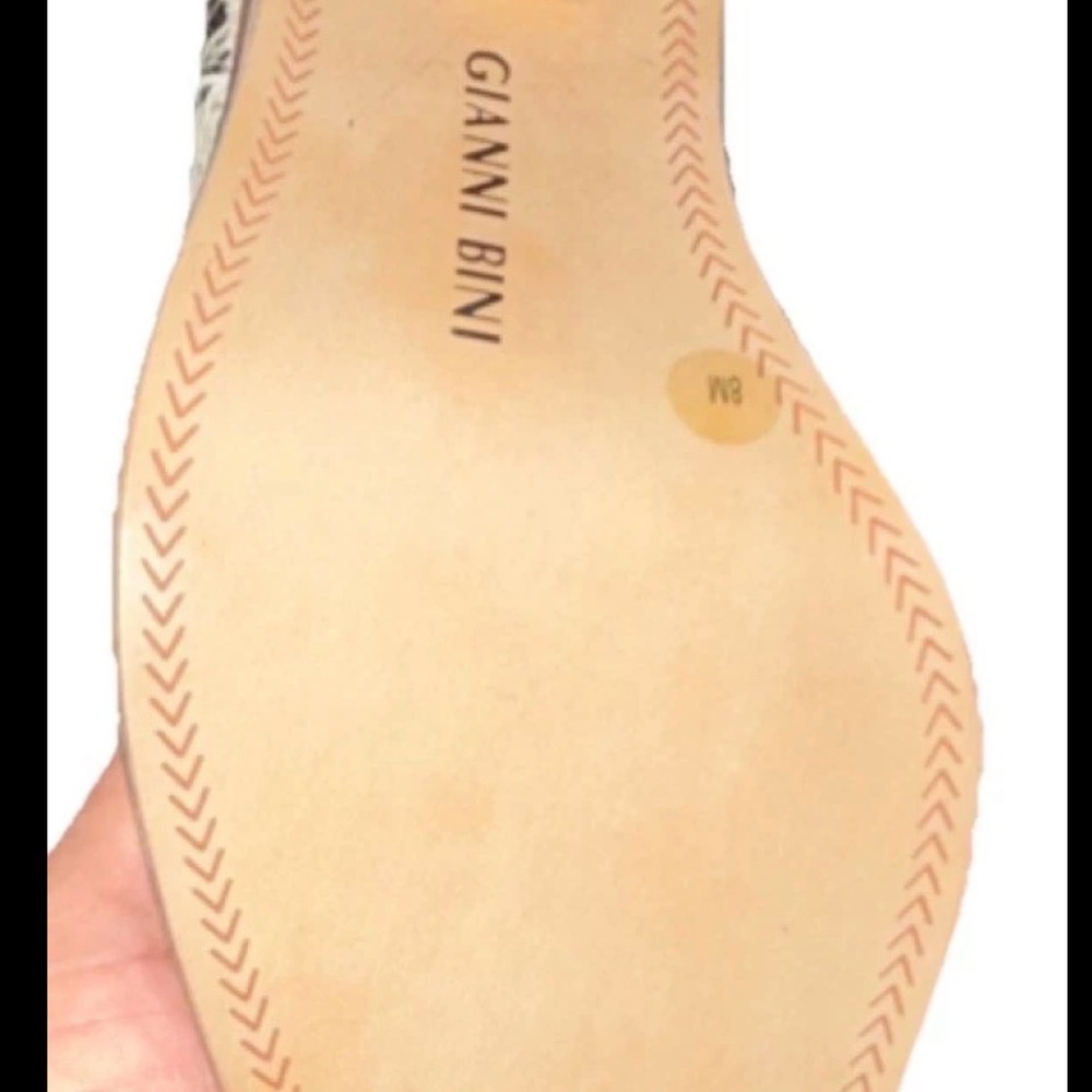 Gianni Bini Snake-Print Knee Boots in Black and Cream - Picture 4 of 4